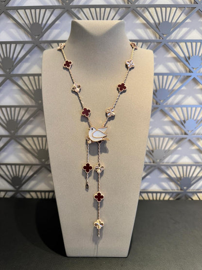 [ElanLuxe Jewelry]CLOVER 20 MOTIFS LASER CARNELIAN NECKLACE