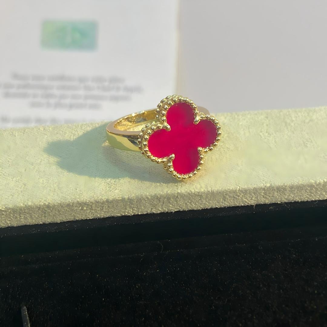 [ElanLuxe Jewelry]NEW CLOVER PINK ENAMEL RINGS