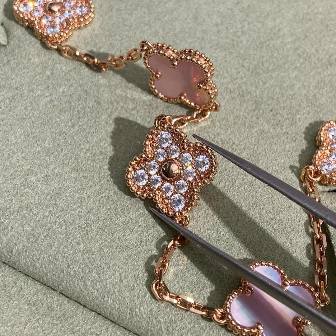 [ElanLuxe Jewelry]CLOVER 10 MOTIFS DIAMOND PINK MOP NECKLACE