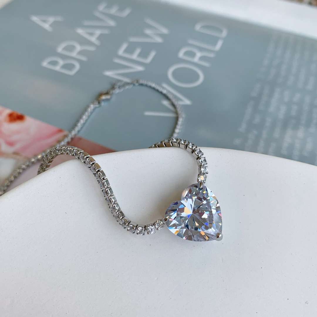 [ElanLuxe Jewelry]8.0 Carat Versatile Colorful Sweet Heart-Shaped Tennis Necklace