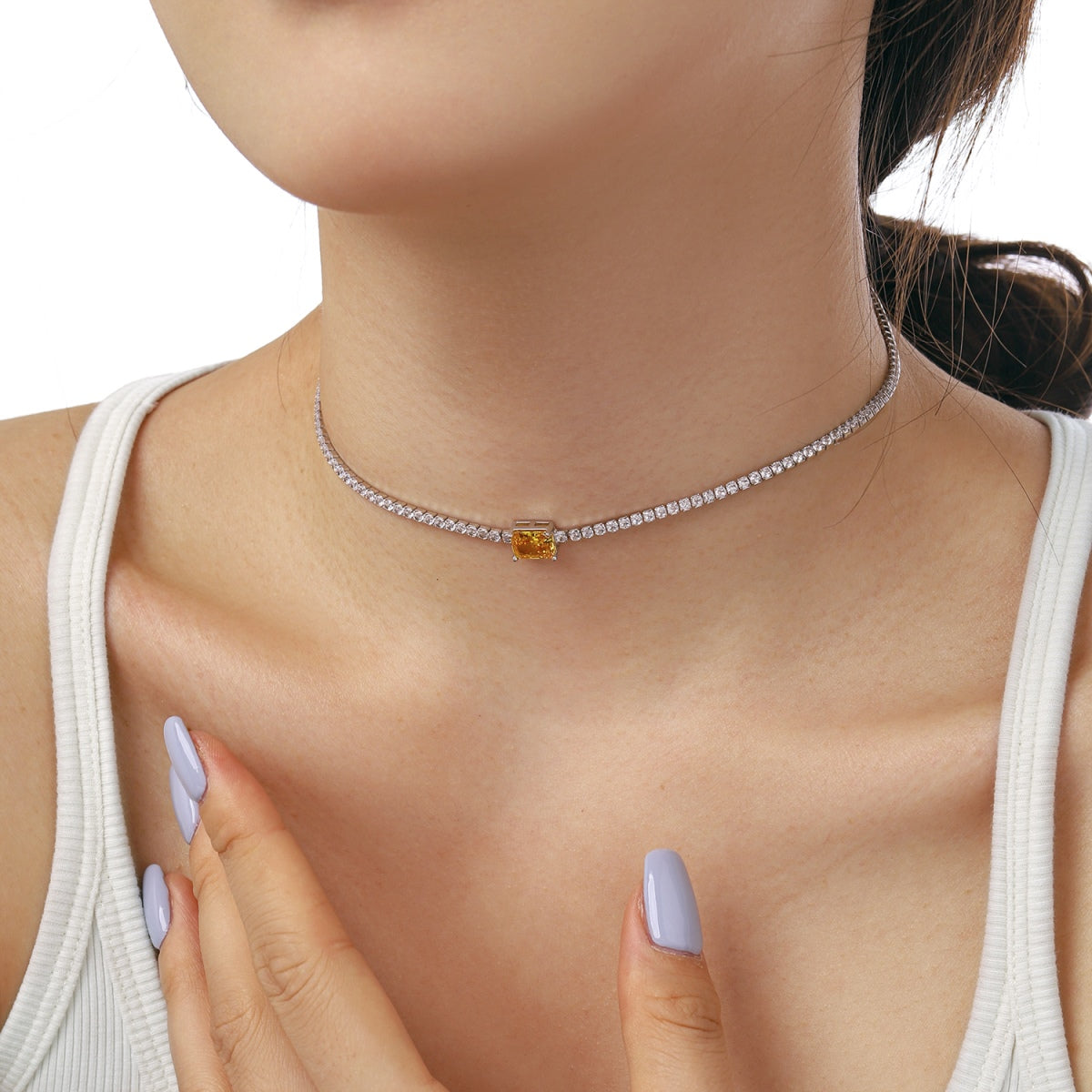 [ElanLuxe Jewelry]2.0 carat Ornate Emerald Cut Necklace