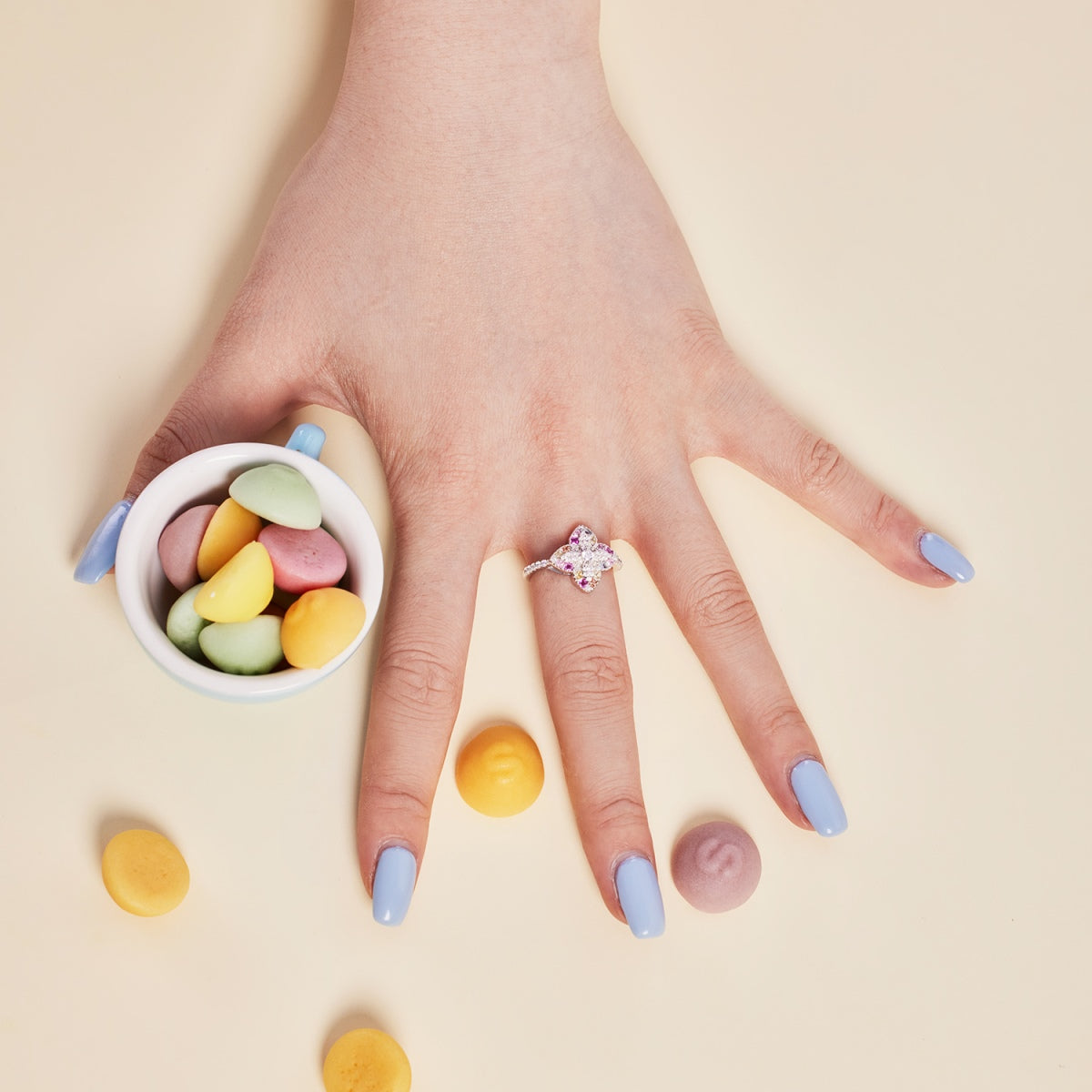 [ElanLuxe Jewelry]Luxurious Colorful Flower Shape Banquet Ring