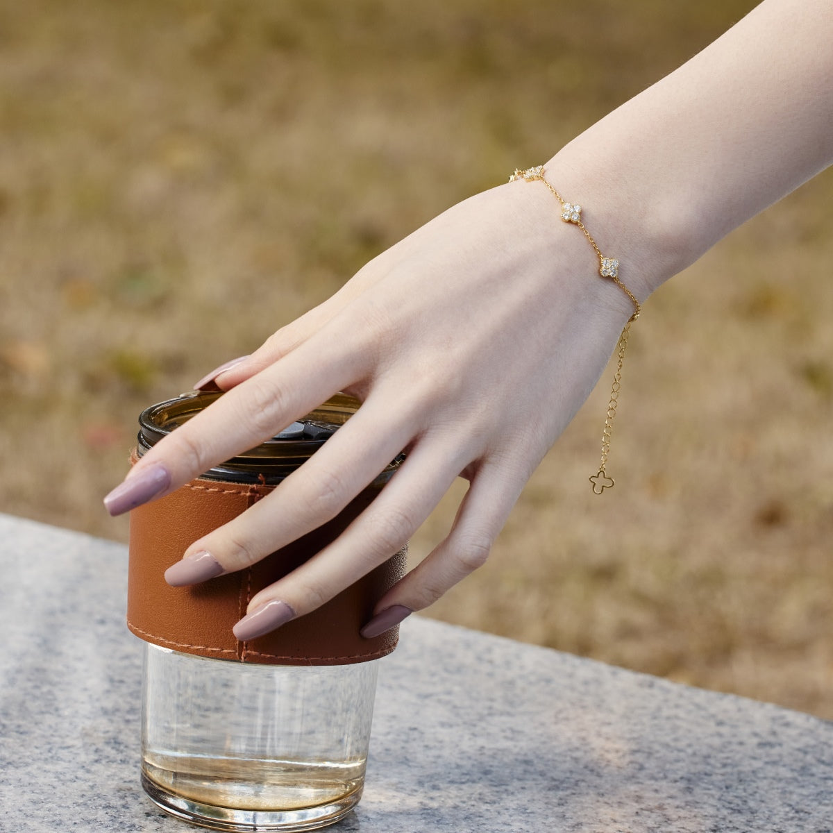 [ElanLuxe Jewelry]Four-Leaf Clover Hollow Butterfly Bracelet