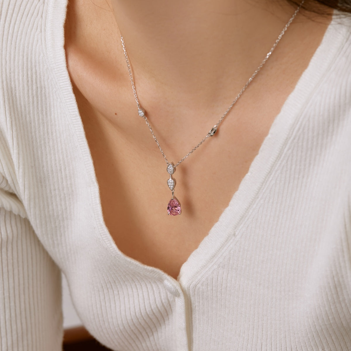 [ElanLuxe Jewelry]Dazzling Pear Cut Necklace