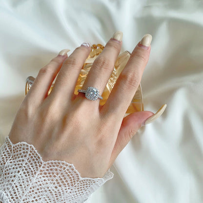 [ElanLuxe Jewelry]Dazzling Resplendent Round Cut Wedding Ring