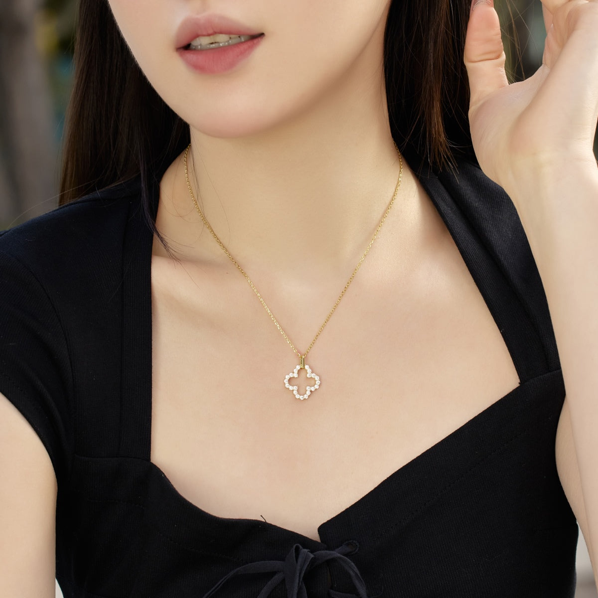 [ElanLuxe Jewelry]Four-Leaf Clover Hollow Design Exquisite Necklace
