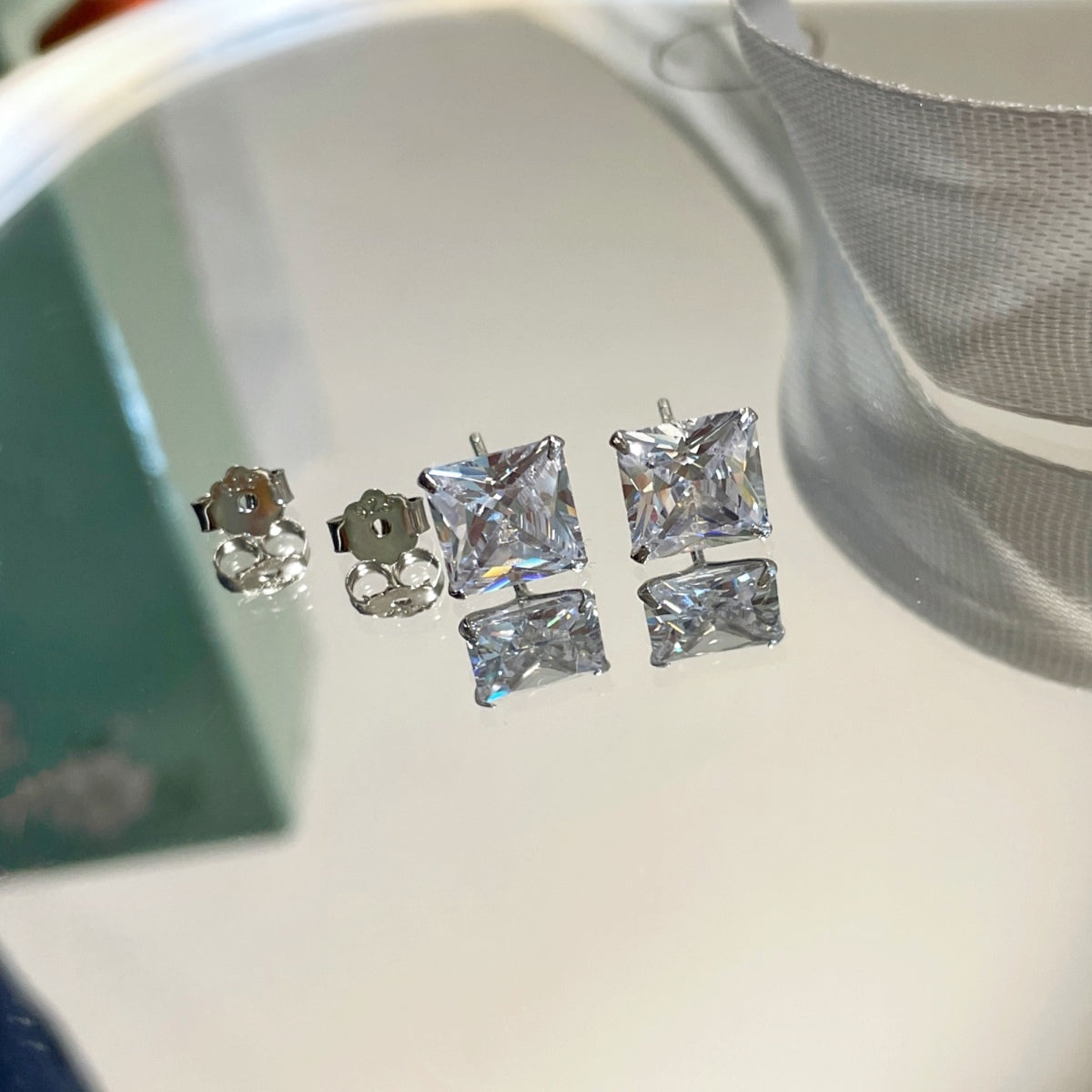 [ElanLuxe Jewelry]Ornate Square Shape Earrings