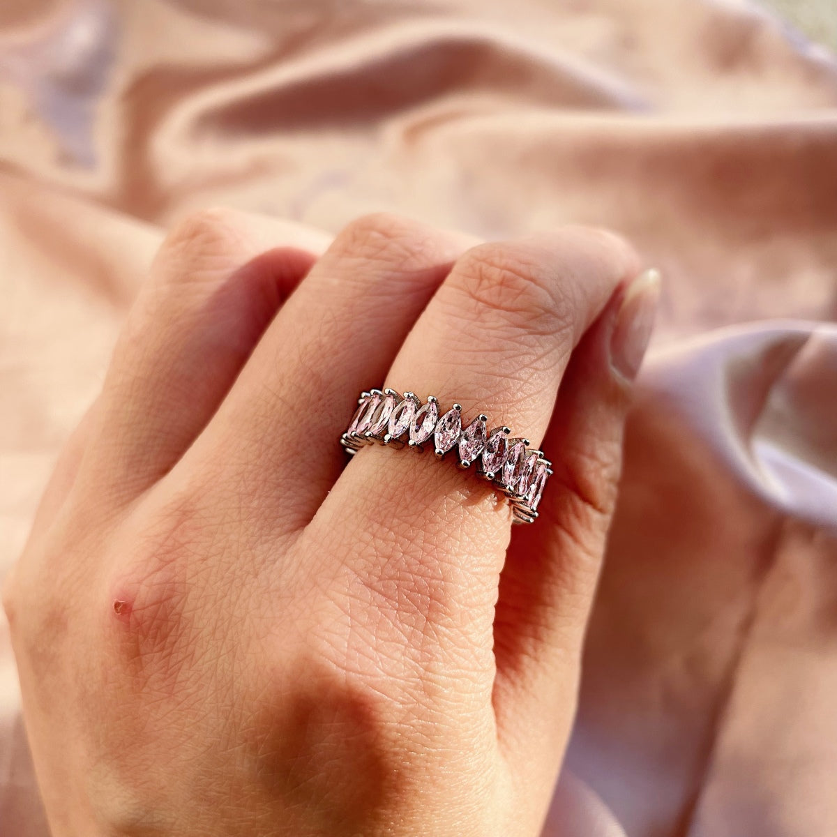 [ElanLuxe Jewelry]Gorgeous Marquise Cut Tennis Ring