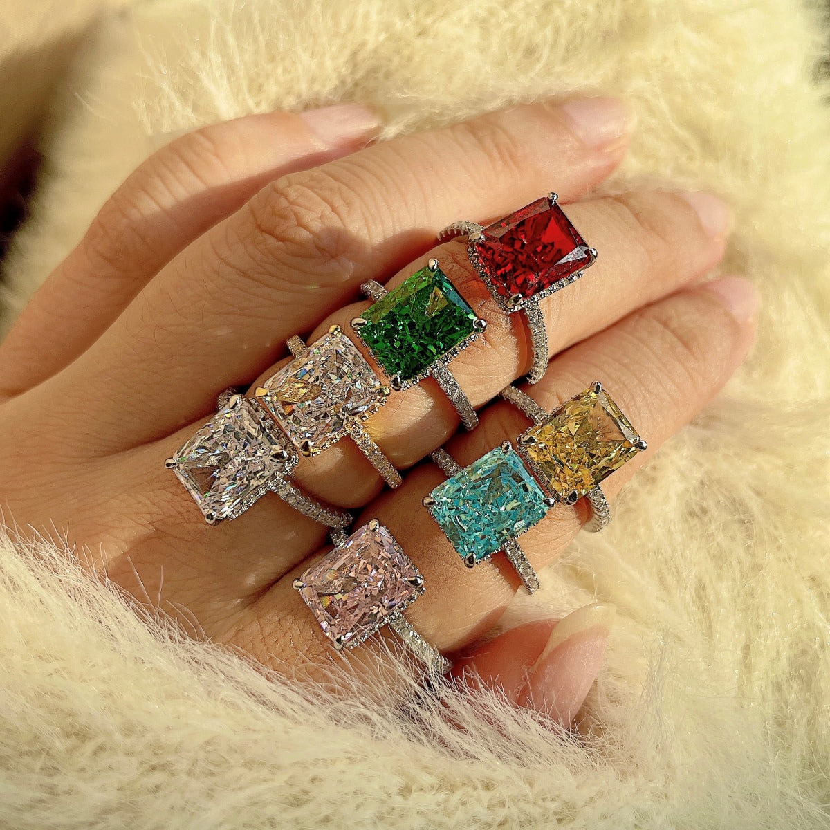 [ElanLuxe Jewelry]4.0 Carat Luxurious Engagement Ring