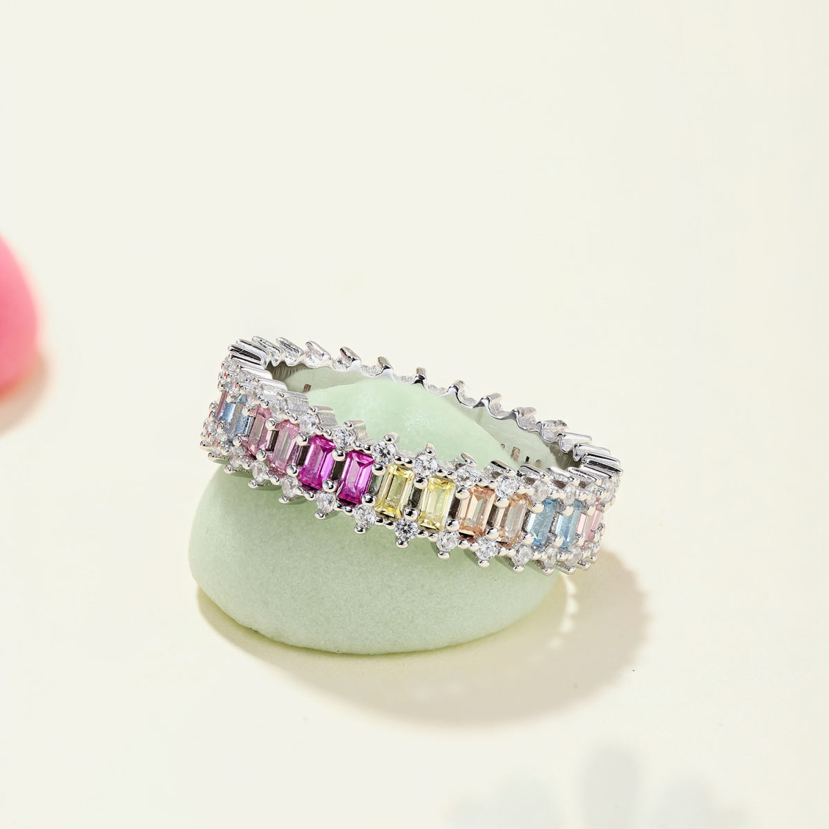 [ElanLuxe Jewelry]Splashy Ornate Emerald Cut Cocktail Ring