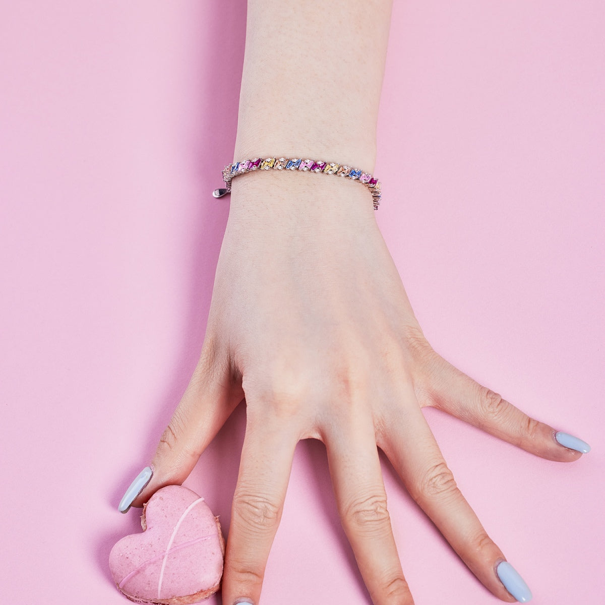 [ElanLuxe Jewelry]Ornate Sparkling Multi Cut Party Bracelet