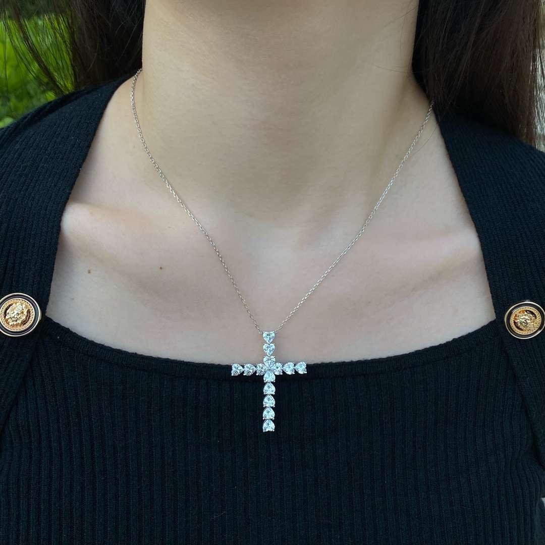 [ElanLuxe Jewelry]Radiant Cross Shape Necklace