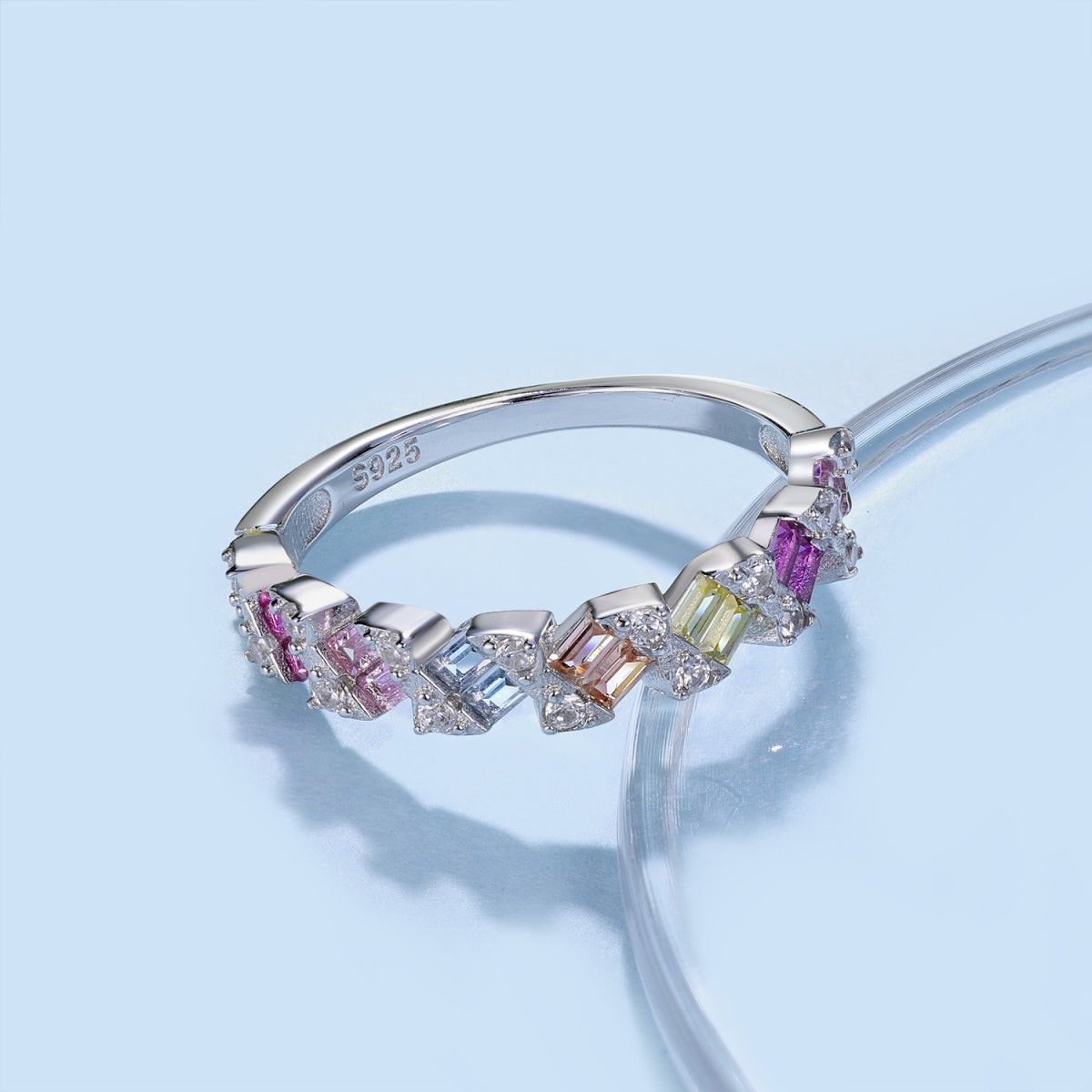 [ElanLuxe Jewelry]Delicate Vibrant Emerald Cut Daily Ring
