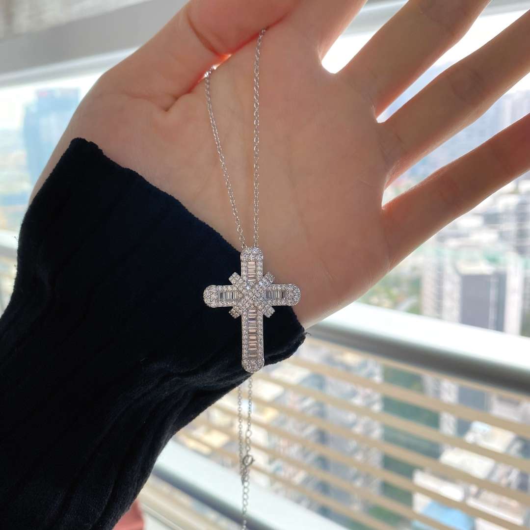 [ElanLuxe Jewelry]Gypsophila With Dimonds Necklace