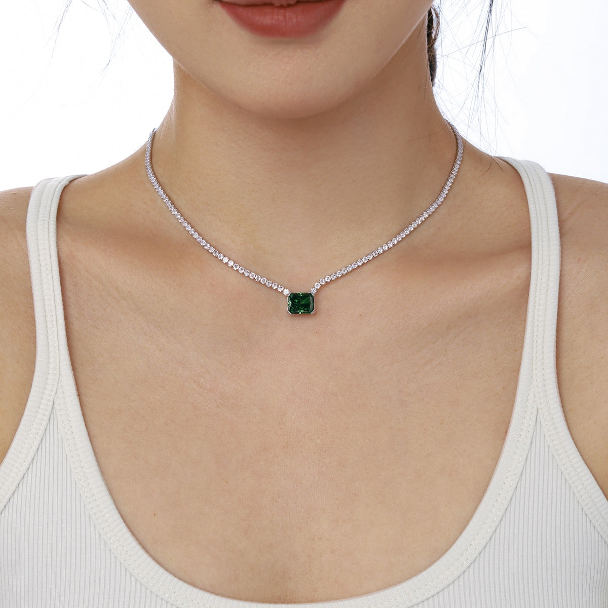 [ElanLuxe Jewelry]4.0 Carat Elegant Radiant Cut Necklace