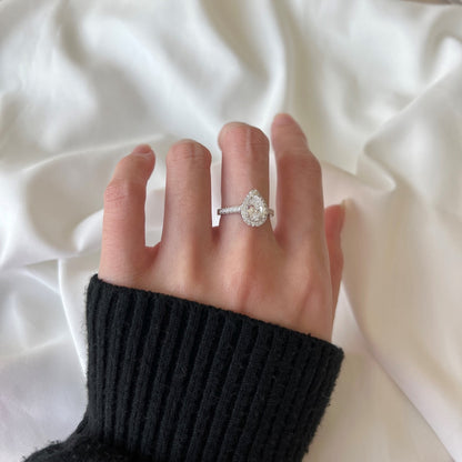 [ElanLuxe Jewelry]1.0 Carat Luxurious Resplendent Water Drop Shape Wedding Ring