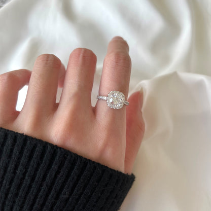 [ElanLuxe Jewelry]Dazzling Resplendent Round Cut Wedding Ring