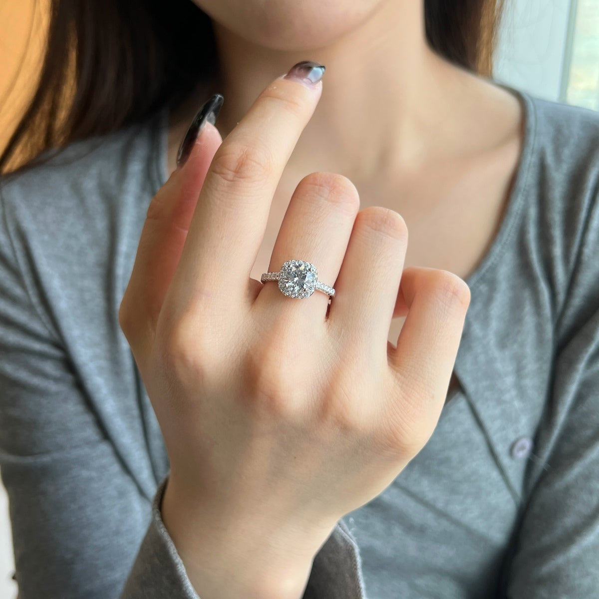 [ElanLuxe Jewelry]Dazzling Resplendent Round Cut Wedding Ring