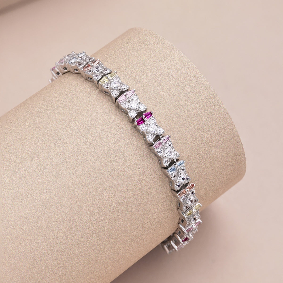 [ElanLuxe Jewelry]Unique Colorful Flower Shape Daily Bracelet