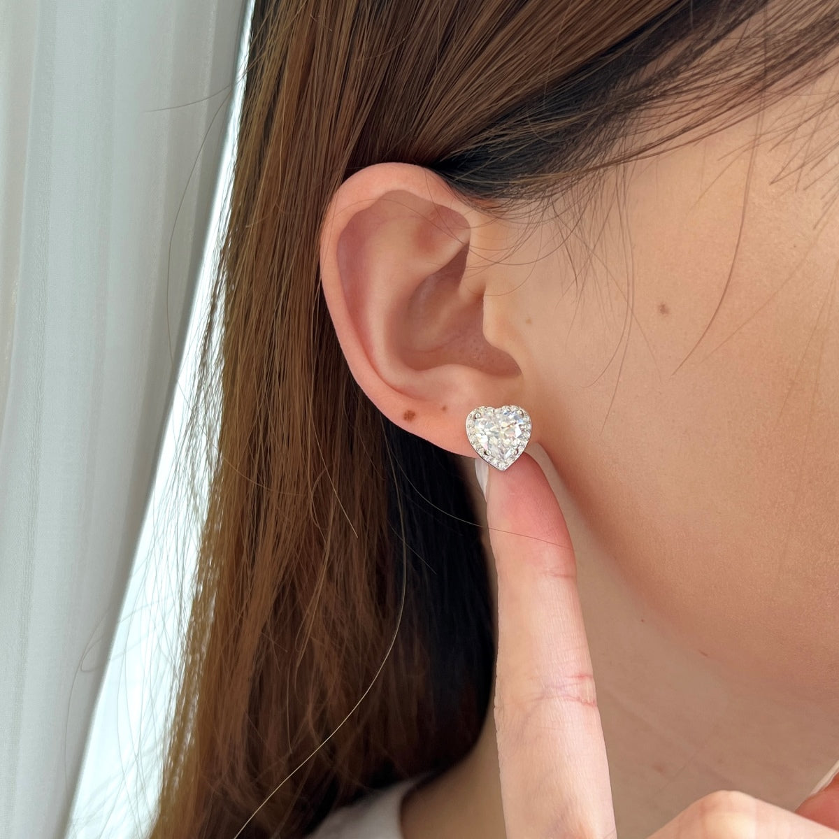 [ElanLuxe Jewelry]Sparkling Heart Shape Lover Earrings
