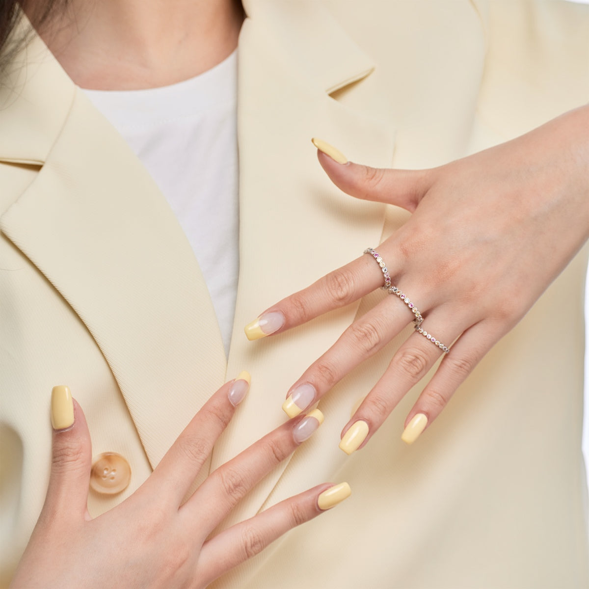 [ElanLuxe Jewelry]Ornate Colorful Round Cut Tennis Ring