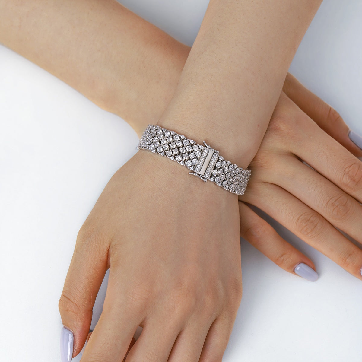 [ElanLuxe Jewelry]Ornate Elegant Round Cut Party Bracelet