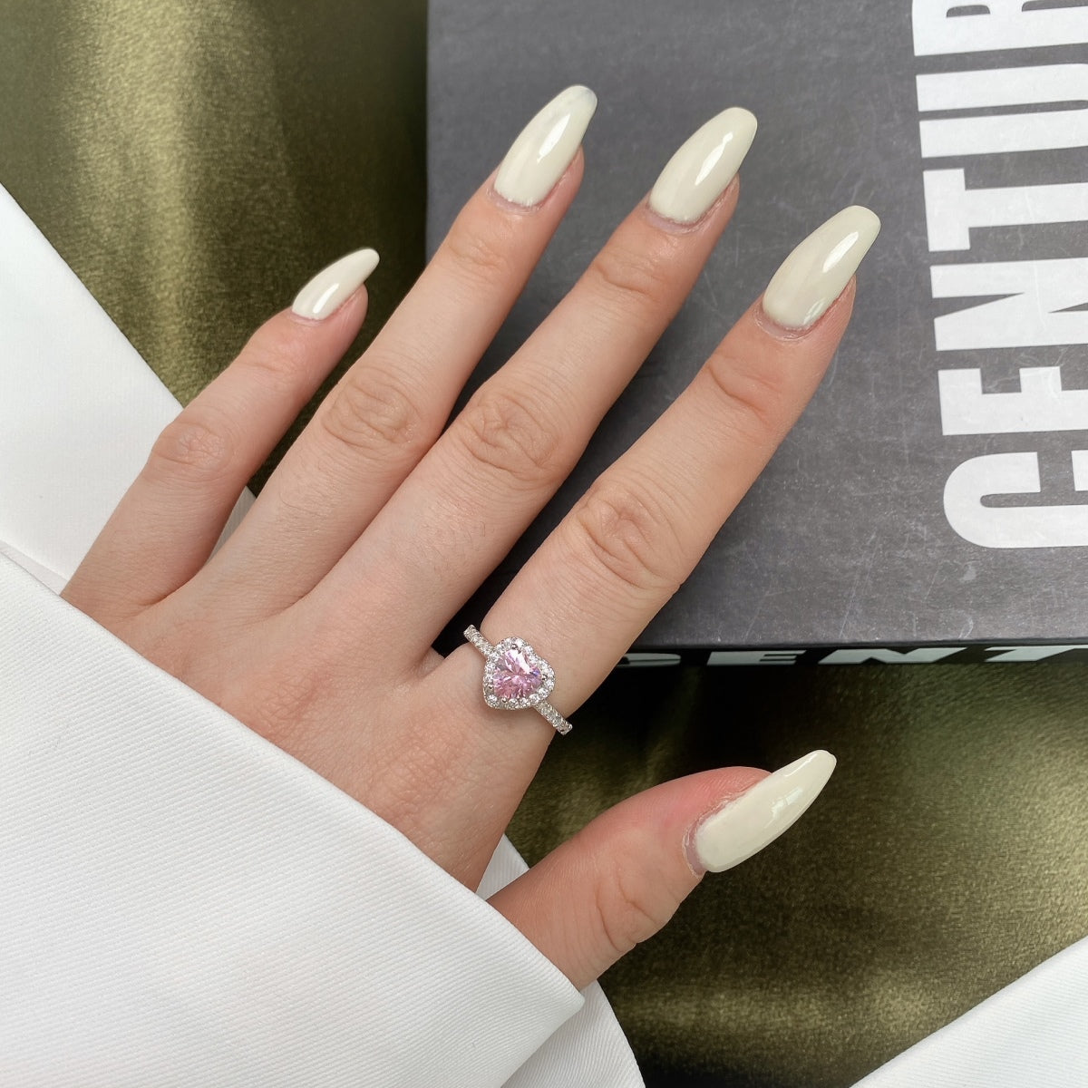 [ElanLuxe Jewelry]Eternity Splashy Romantic Heart Shape Lover Ring