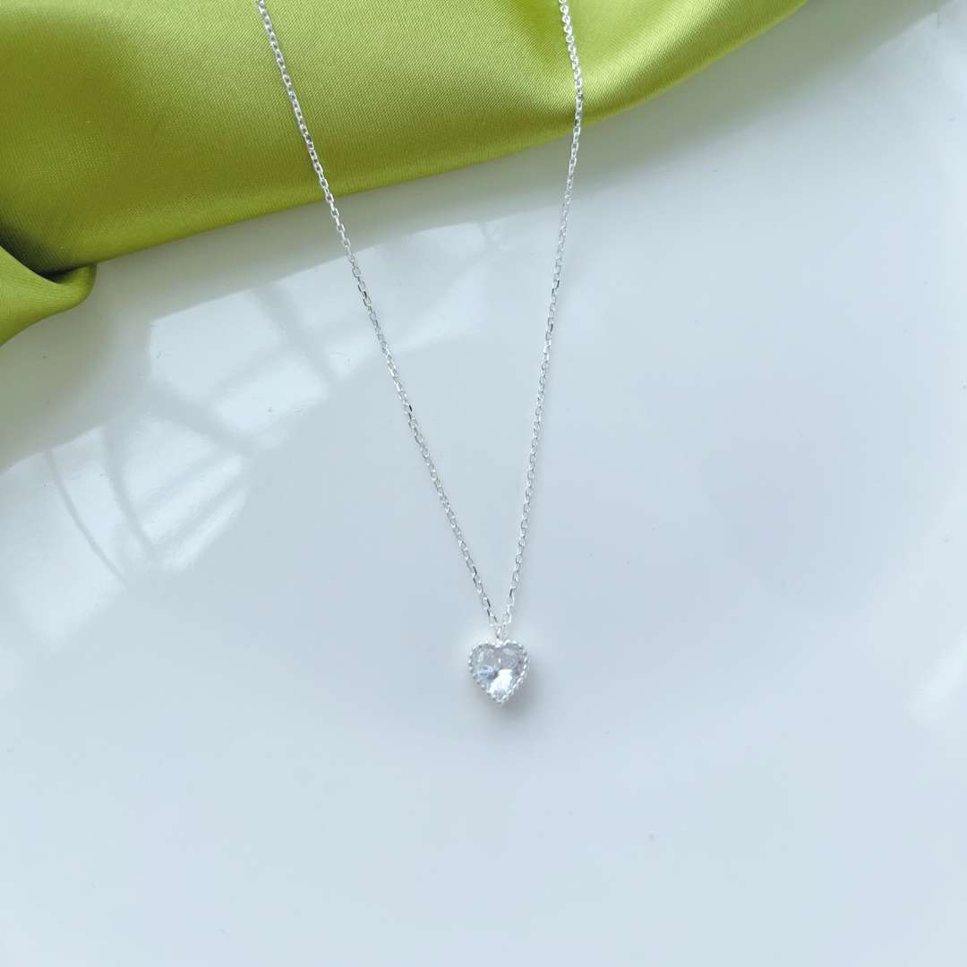 [ElanLuxe Jewelry]Ornate Heart Shape Necklace