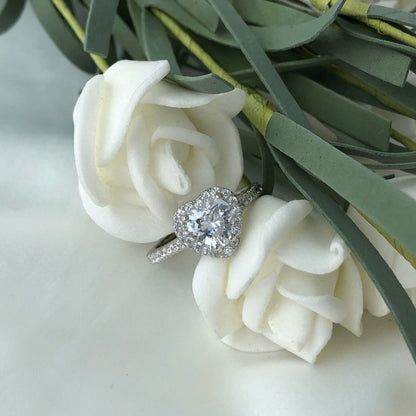 [ElanLuxe Jewelry]Eternity Splashy Romantic Heart Shape Lover Ring