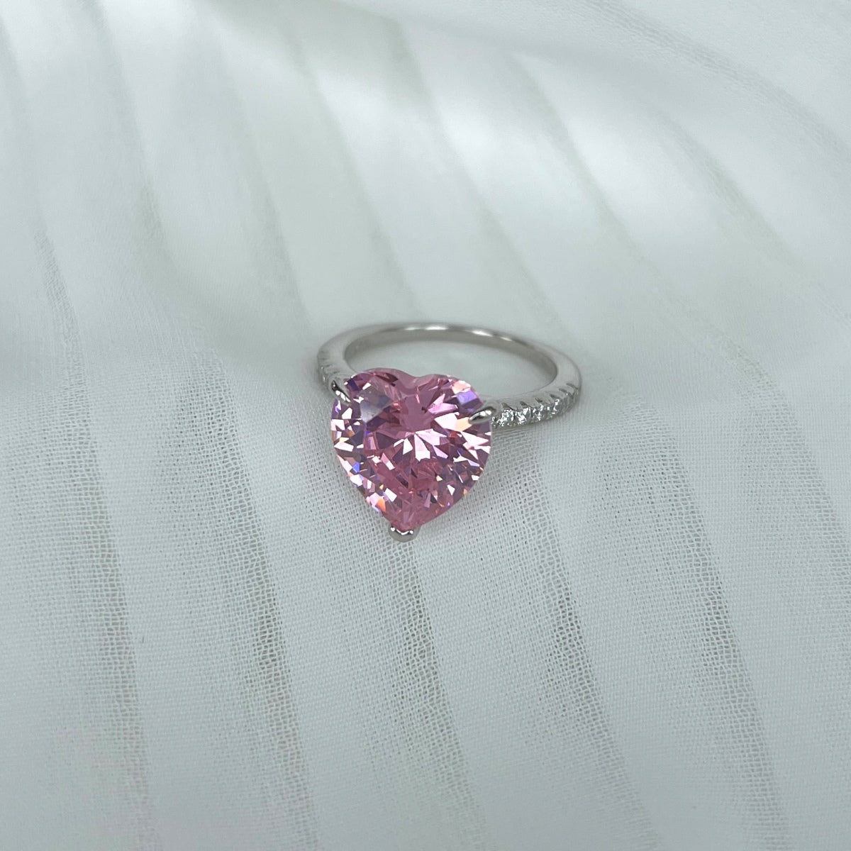 [ElanLuxe Jewelry]6.0 Carat Luxurious Sparkling Romantic Heart Cut Lover Ring
