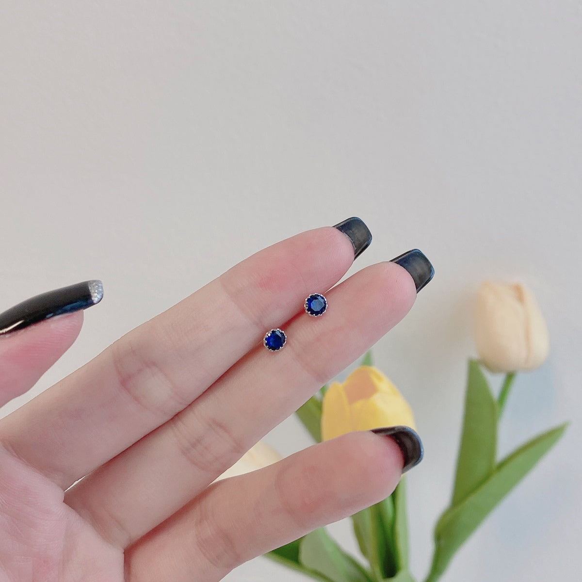 [ElanLuxe Jewelry]Sparkling Colorful Round Shape Earrings