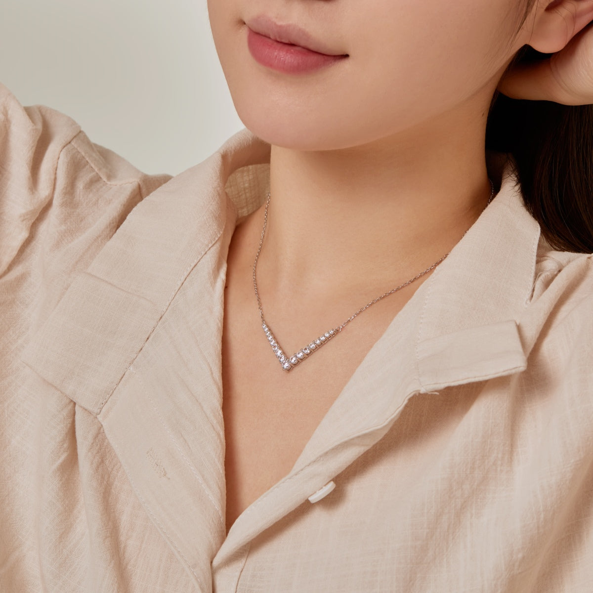 [ElanLuxe Jewelry]Ornate Round Cut Necklace