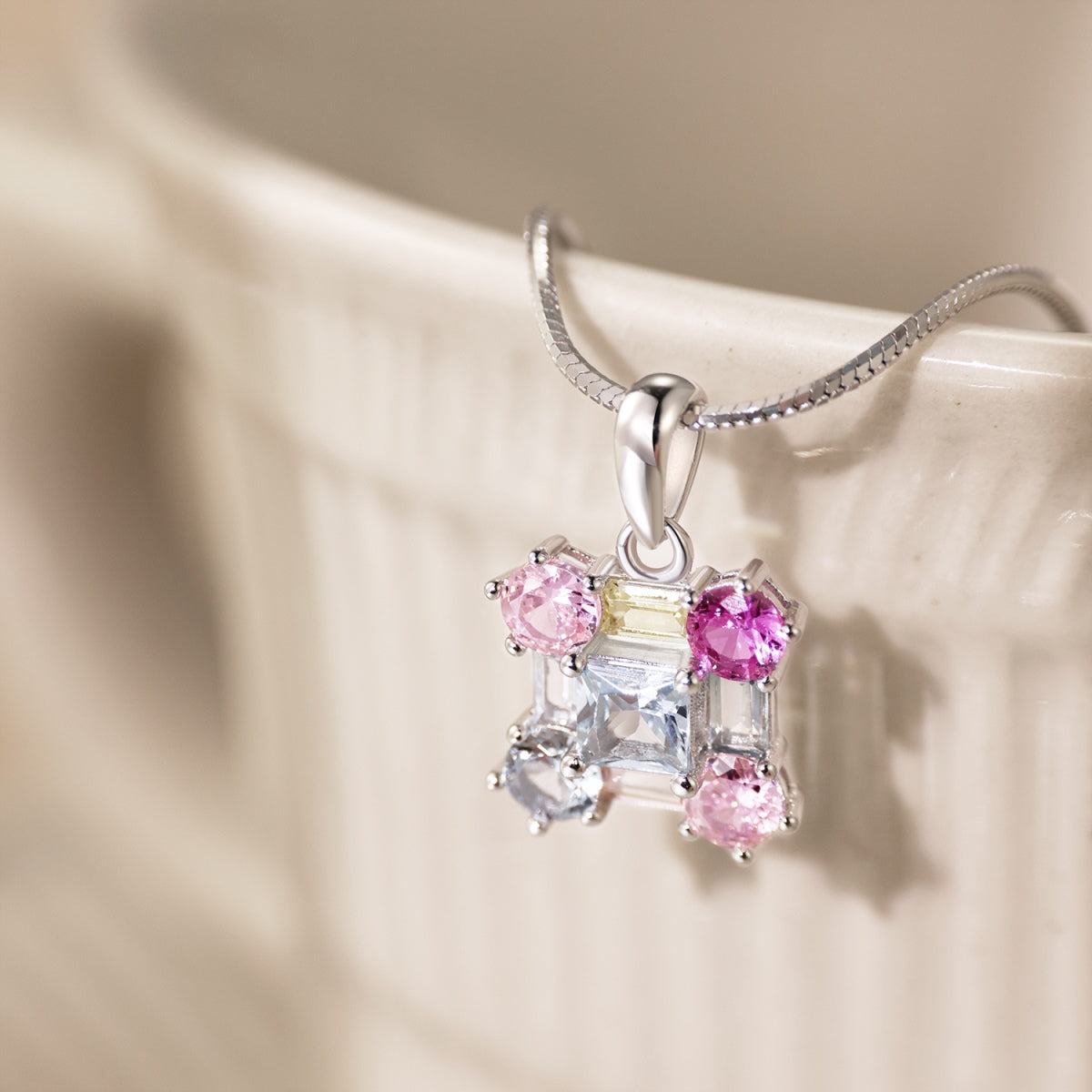 [ElanLuxe Jewelry]Gorgeous Multi Colorful Necklace