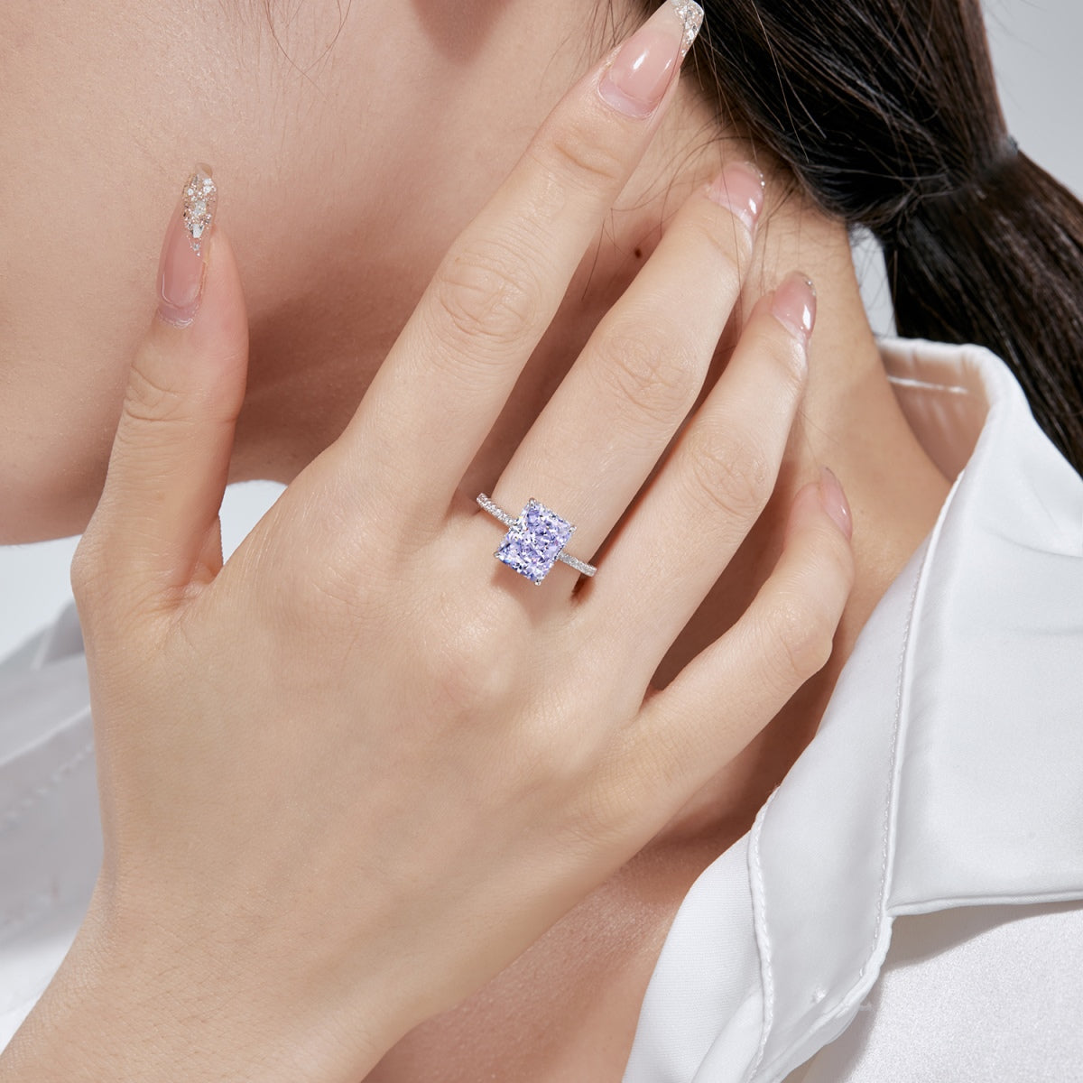 [ElanLuxe Jewelry]4.0 Carat Luxurious Engagement Ring