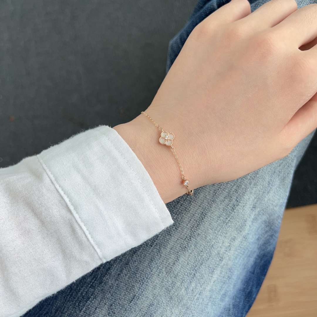 [ElanLuxe Jewelry]Delicate Four Leaf Clover Bracelet