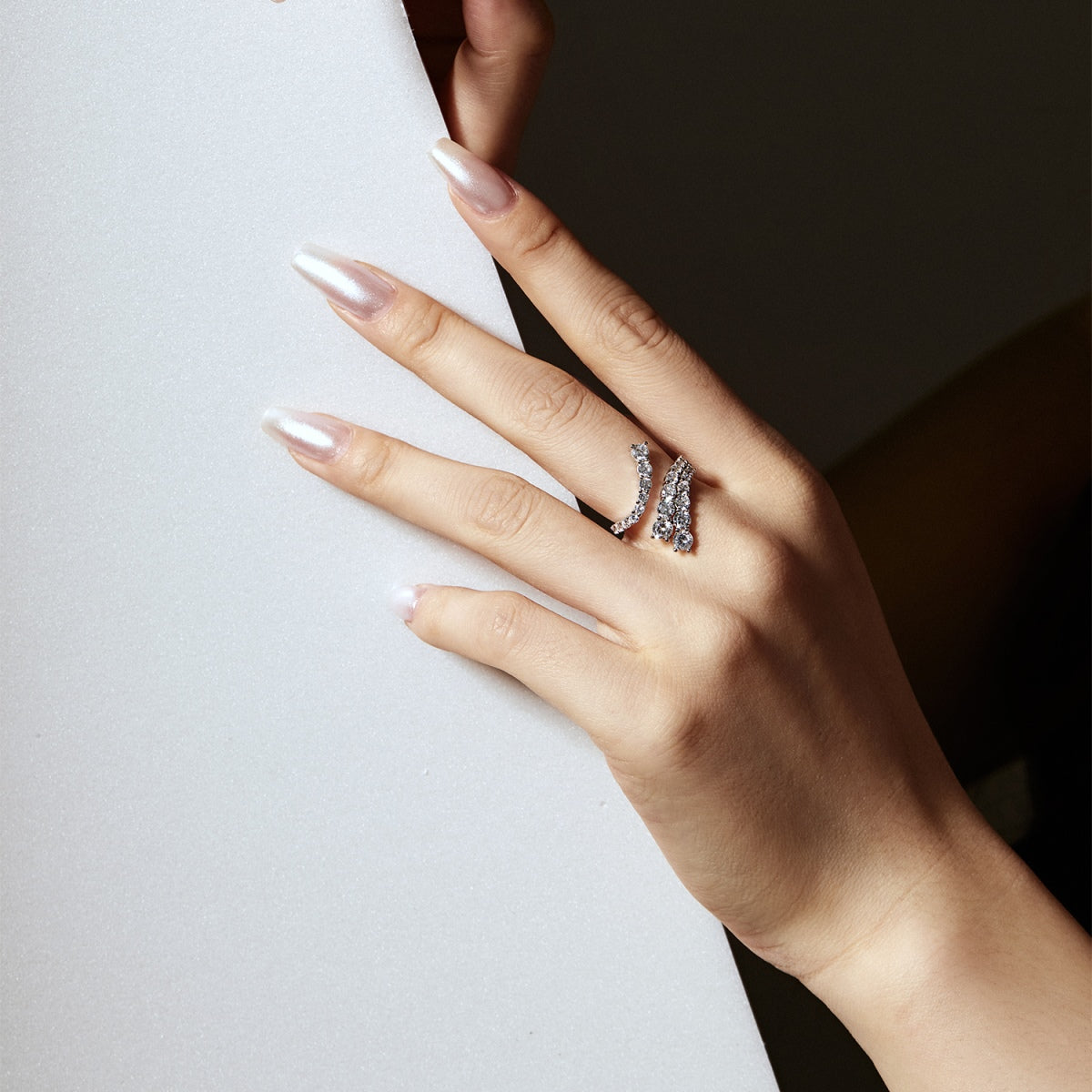 [ElanLuxe Jewelry]Unique Vivid Snake Shape Daily Ring