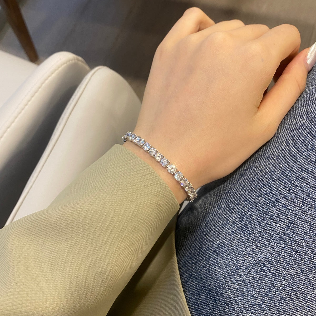 [ElanLuxe Jewelry]Ornate Sparkling Round Cut Wedding Bracelet