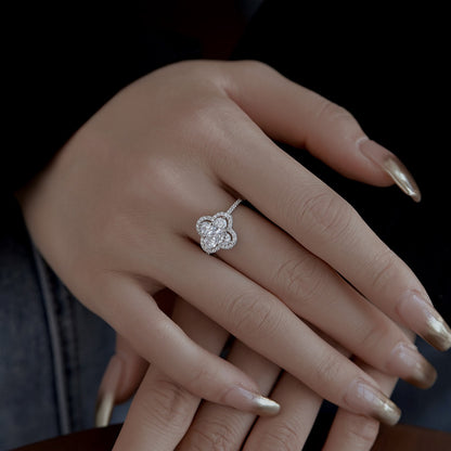 [ElanLuxe Jewelry]Luxurious Eternity Flower Shape Banquet Ring