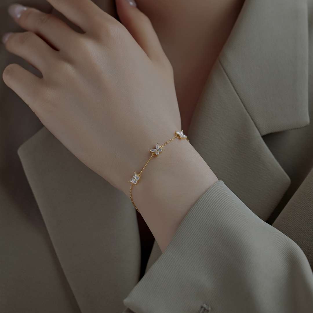 [ElanLuxe Jewelry]Radiant Butterfly Shape Necklace