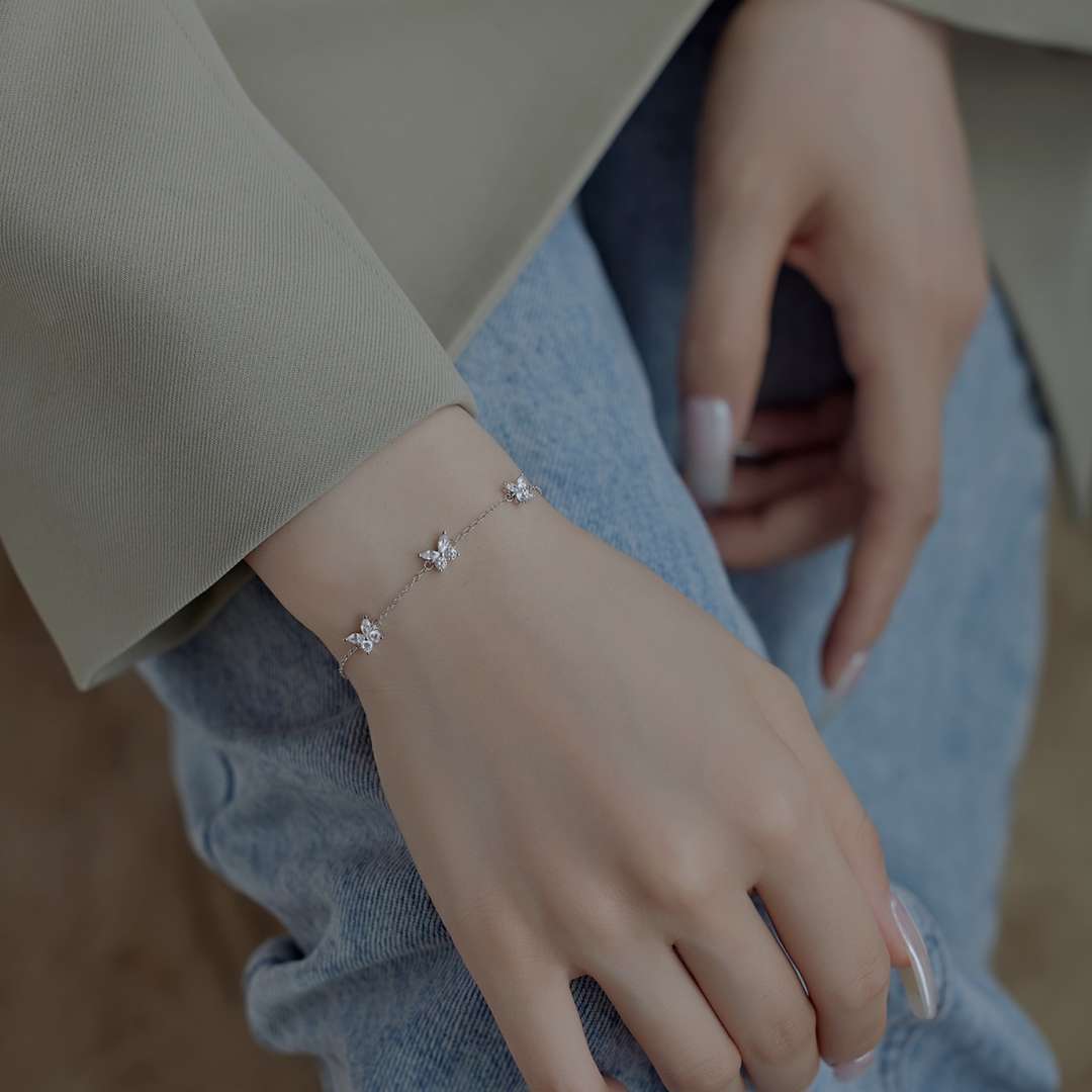 [ElanLuxe Jewelry]Radiant Butterfly Shape Necklace