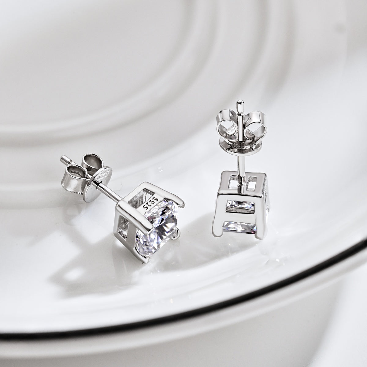 [ElanLuxe Jewelry]1.0 Carat Radiant Princess Cut Wedding Earrings