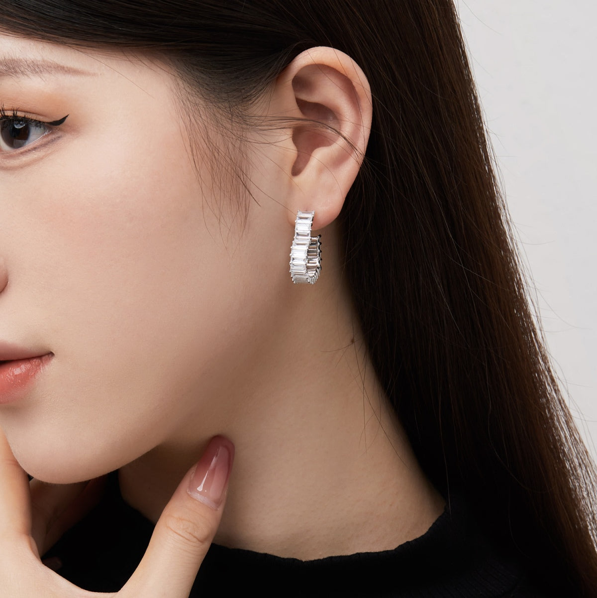 [ElanLuxe Jewelry]Radiant Heart Cutout Earrings