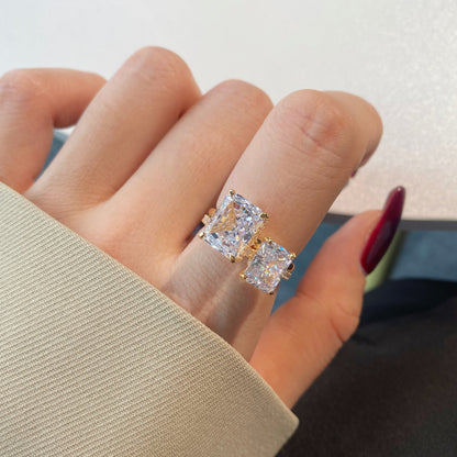 [ElanLuxe Jewelry]4.0 Carat Ornate Enchanting Radiand Cut Banquet Ring