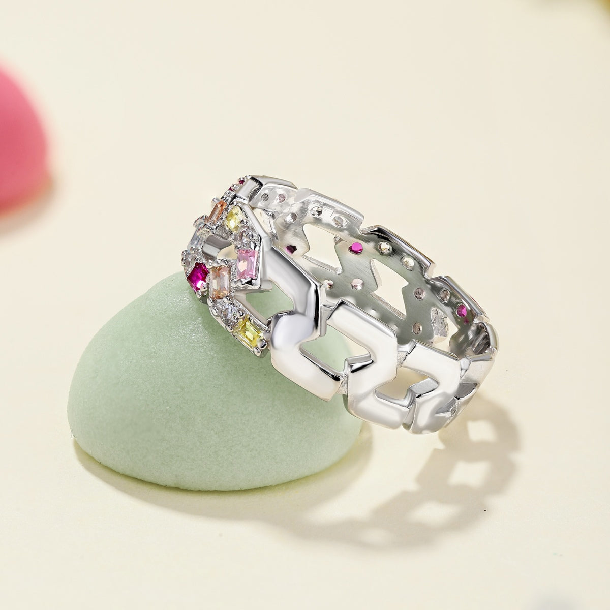 [ElanLuxe Jewelry]Sparkling Vibrant Emerald Cut Daily Ring