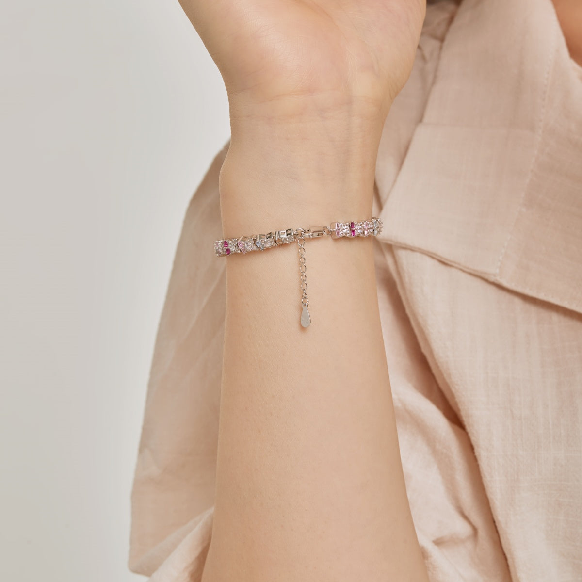 [ElanLuxe Jewelry]Unique Colorful Flower Shape Daily Bracelet