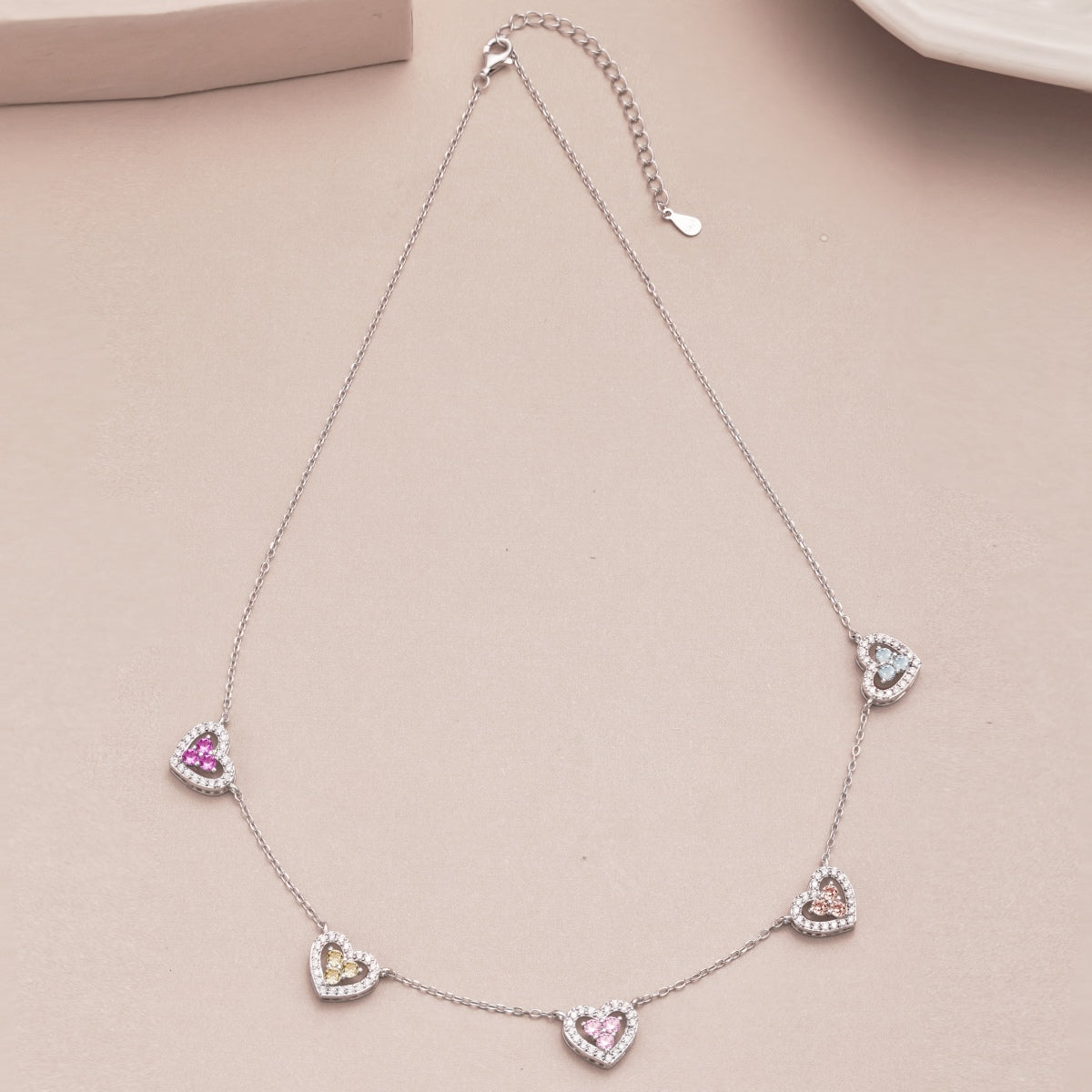 [ElanLuxe Jewelry]Sparkling Five Heart Necklace