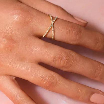 [ElanLuxe]Nia Gold Diamond Cross Ring