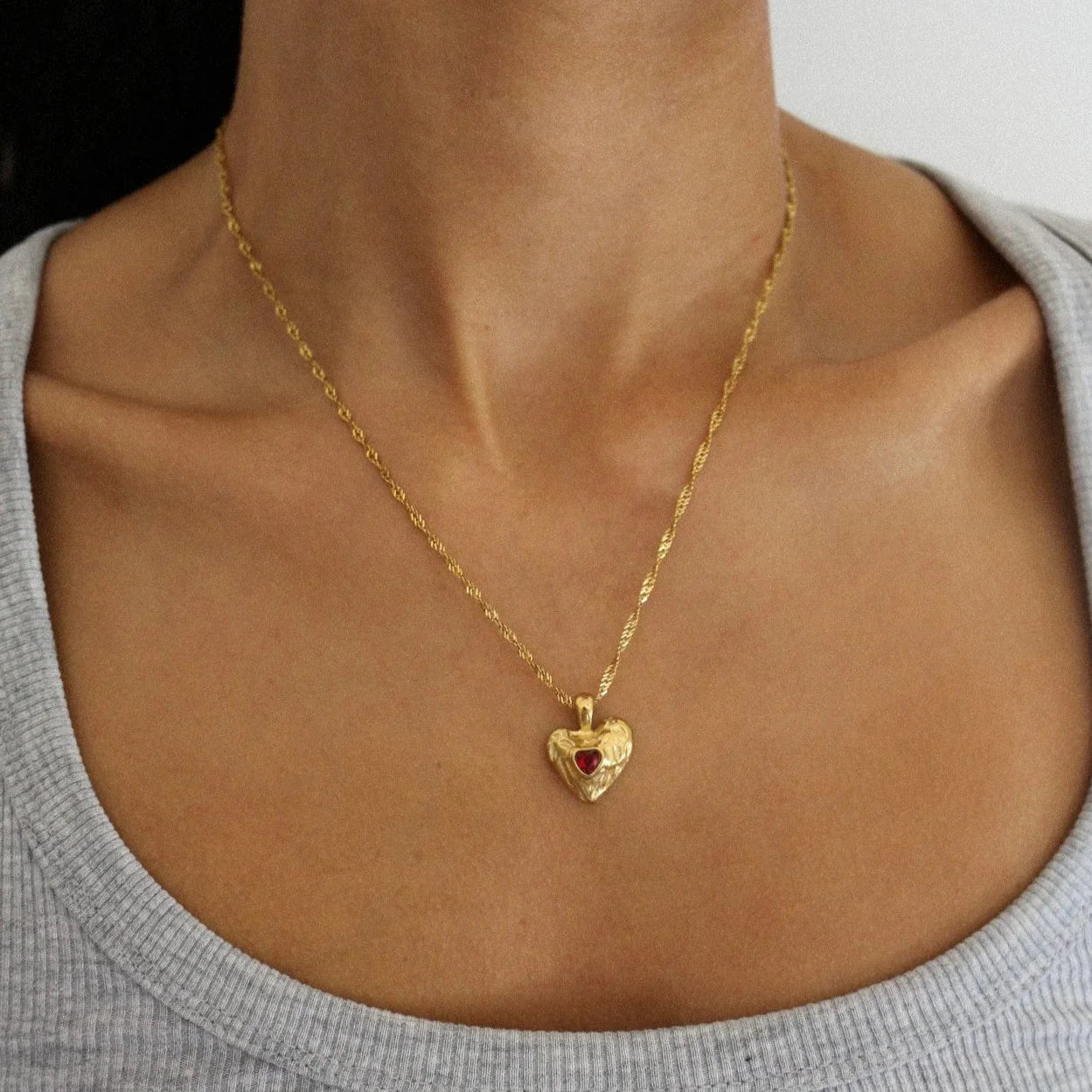 [ElanLuxe]Vesper Gold Heart Necklace