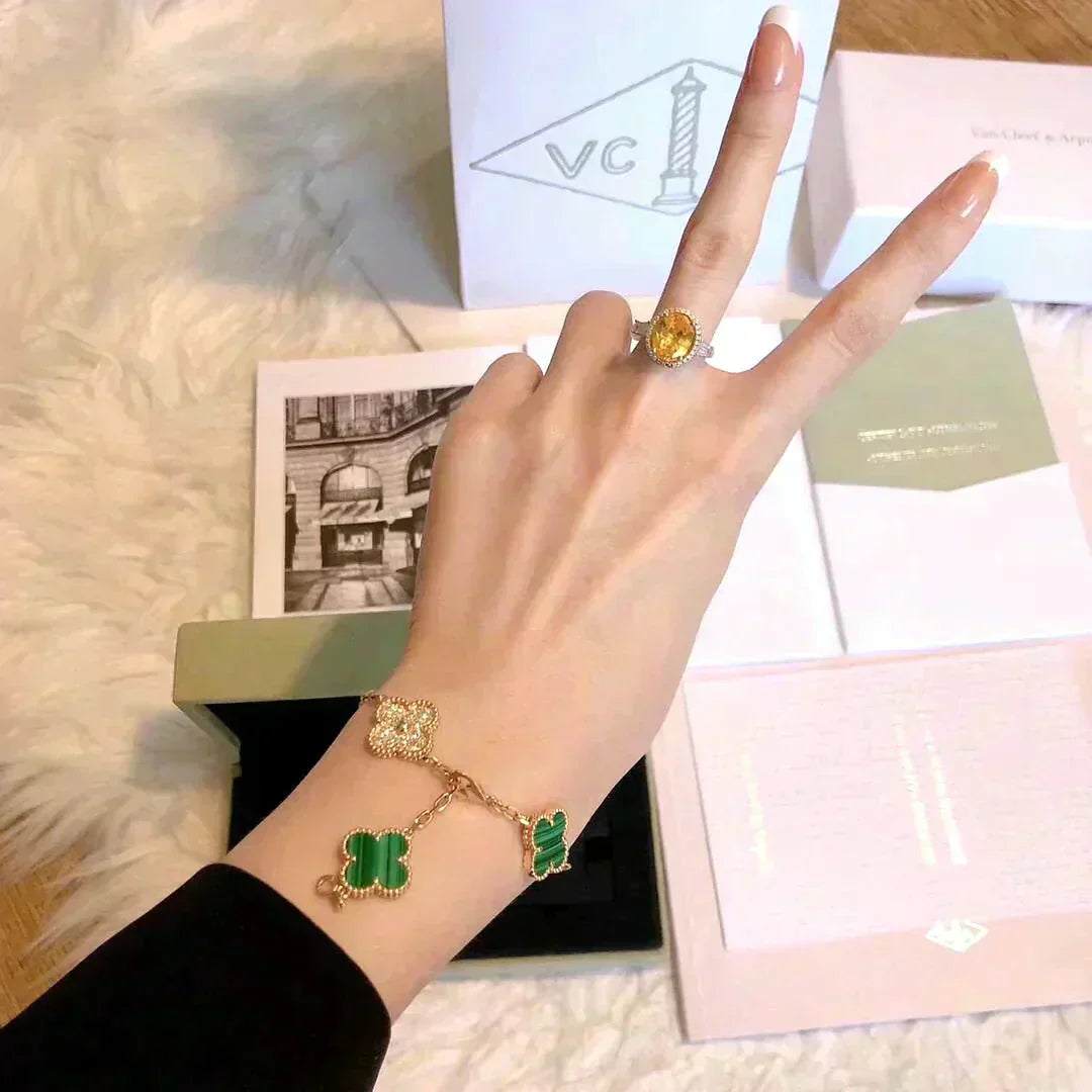 [ElanLuxe Jewelry]CLOVER  5 MOTIF MALACHITE DIAMOND BRACELET