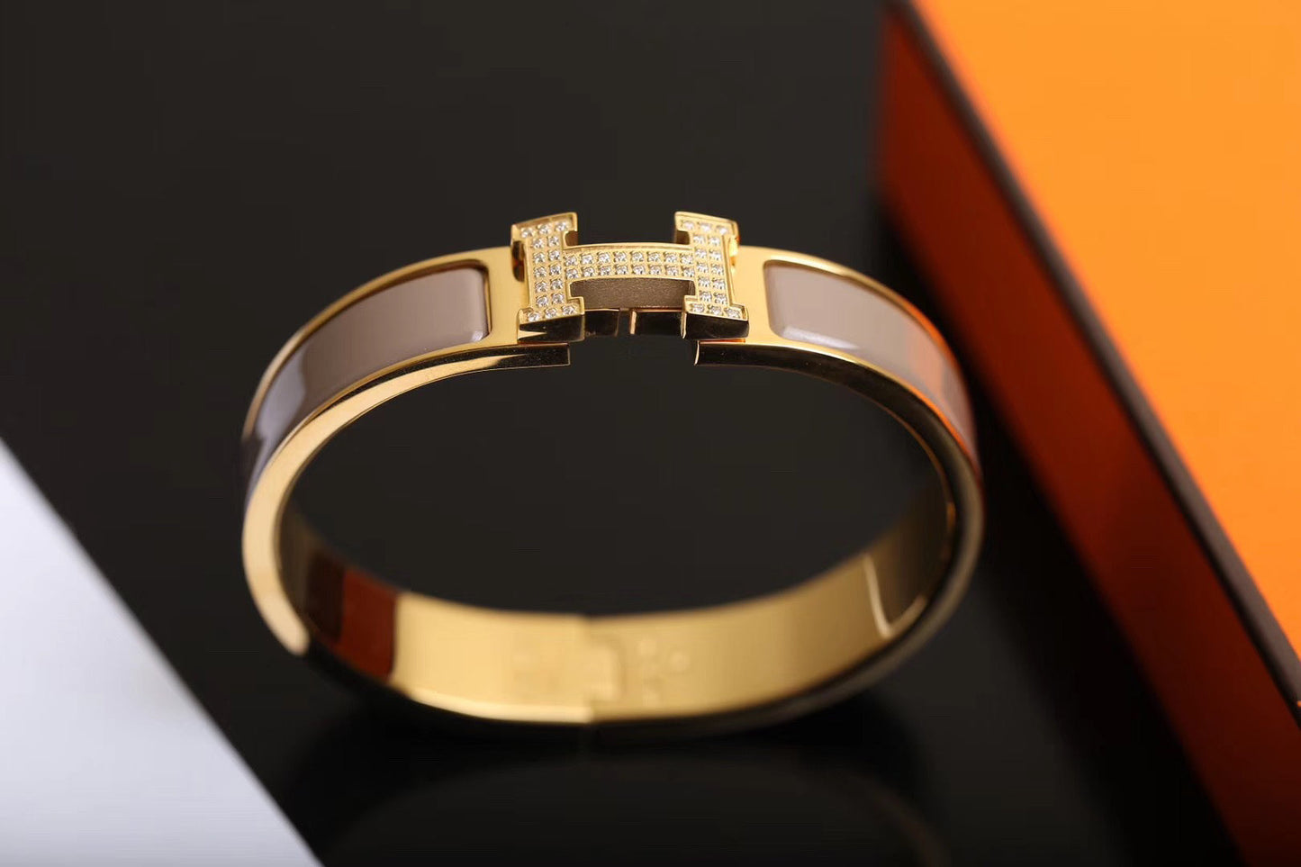 [ElanLuxe Jewelry]H BRACELET GOLD DIAMOND